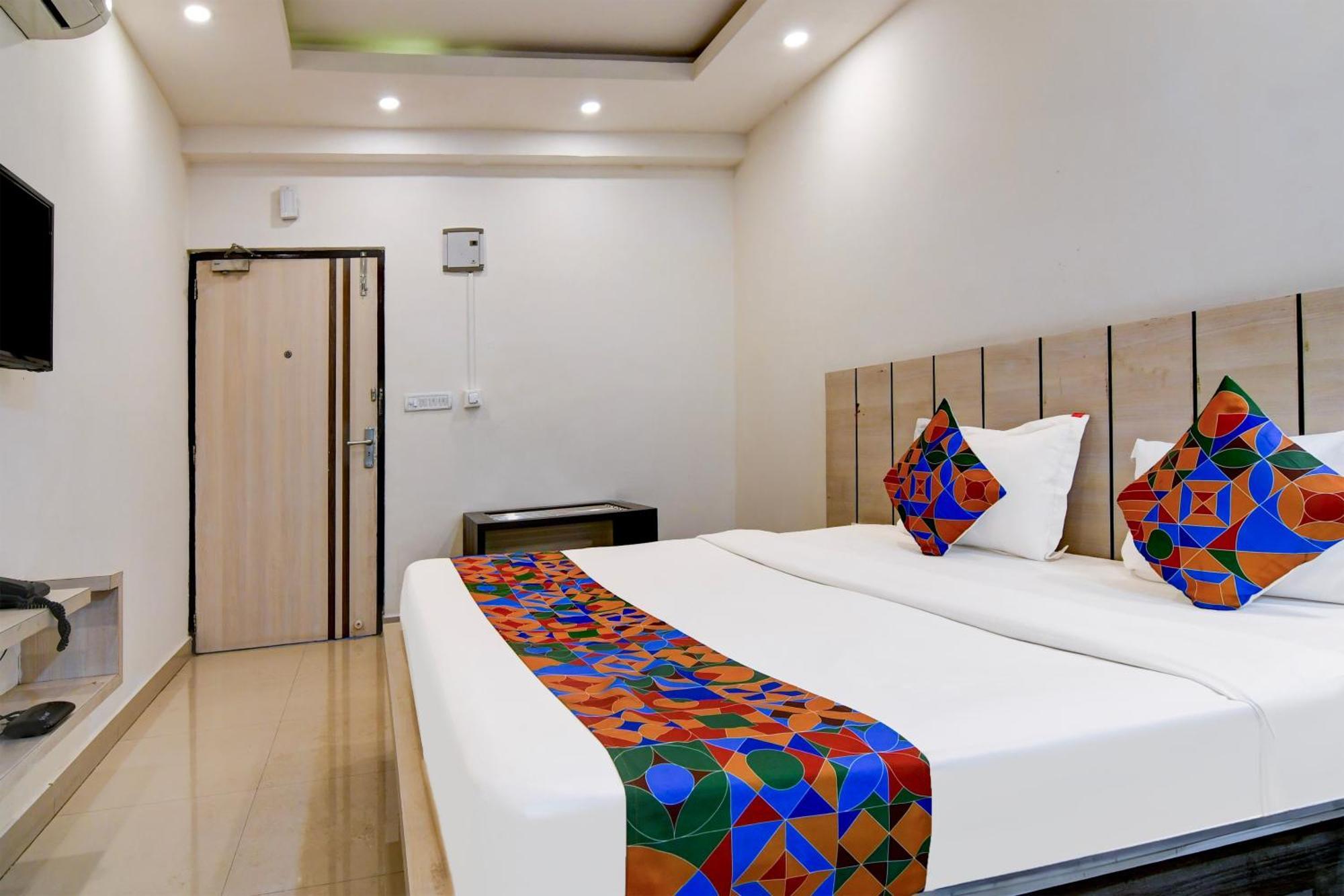 Fabhotel Prime Eco Park - New Town コルカタ エクステリア 写真