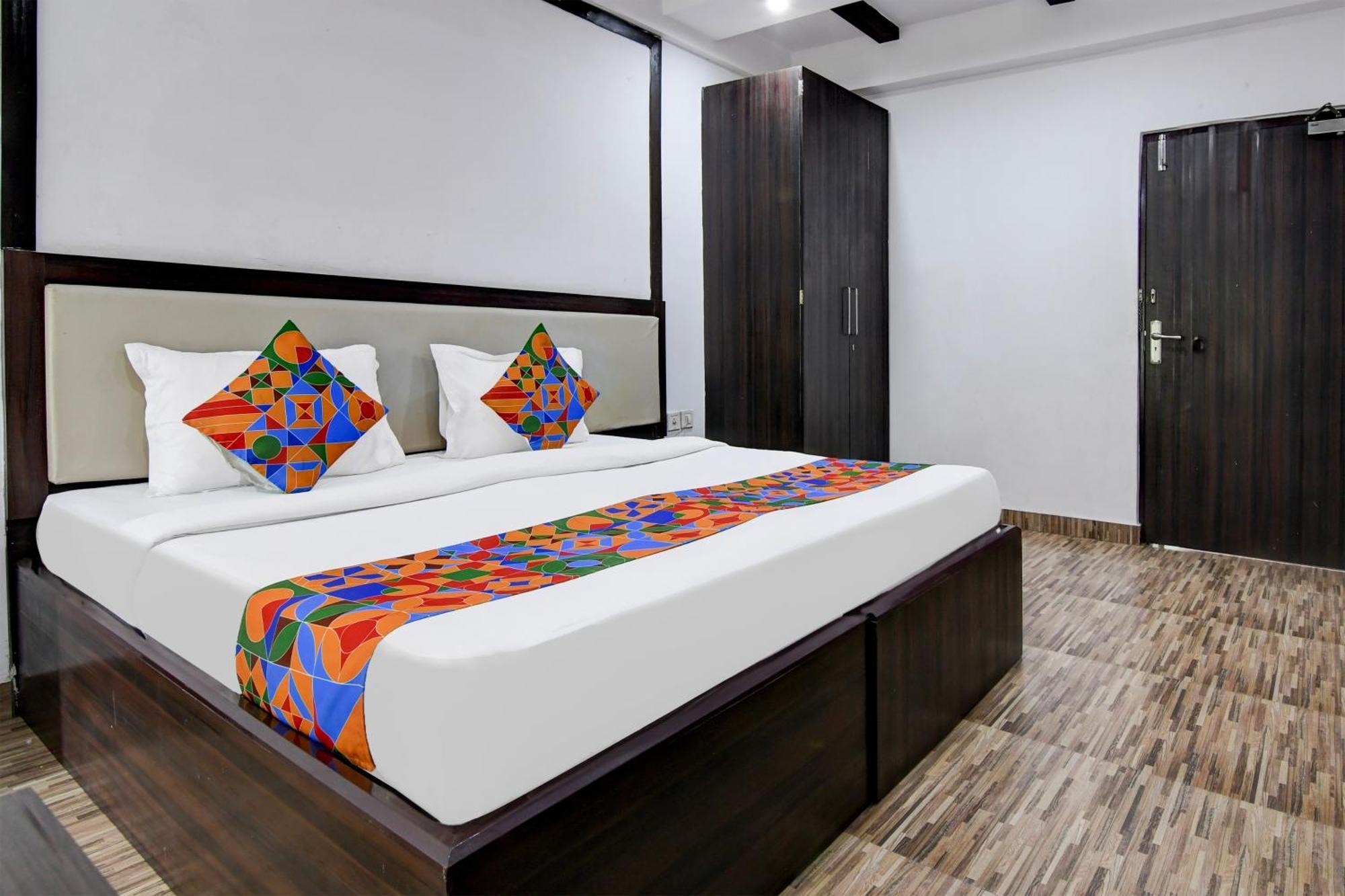 Fabhotel Prime Eco Park - New Town コルカタ エクステリア 写真