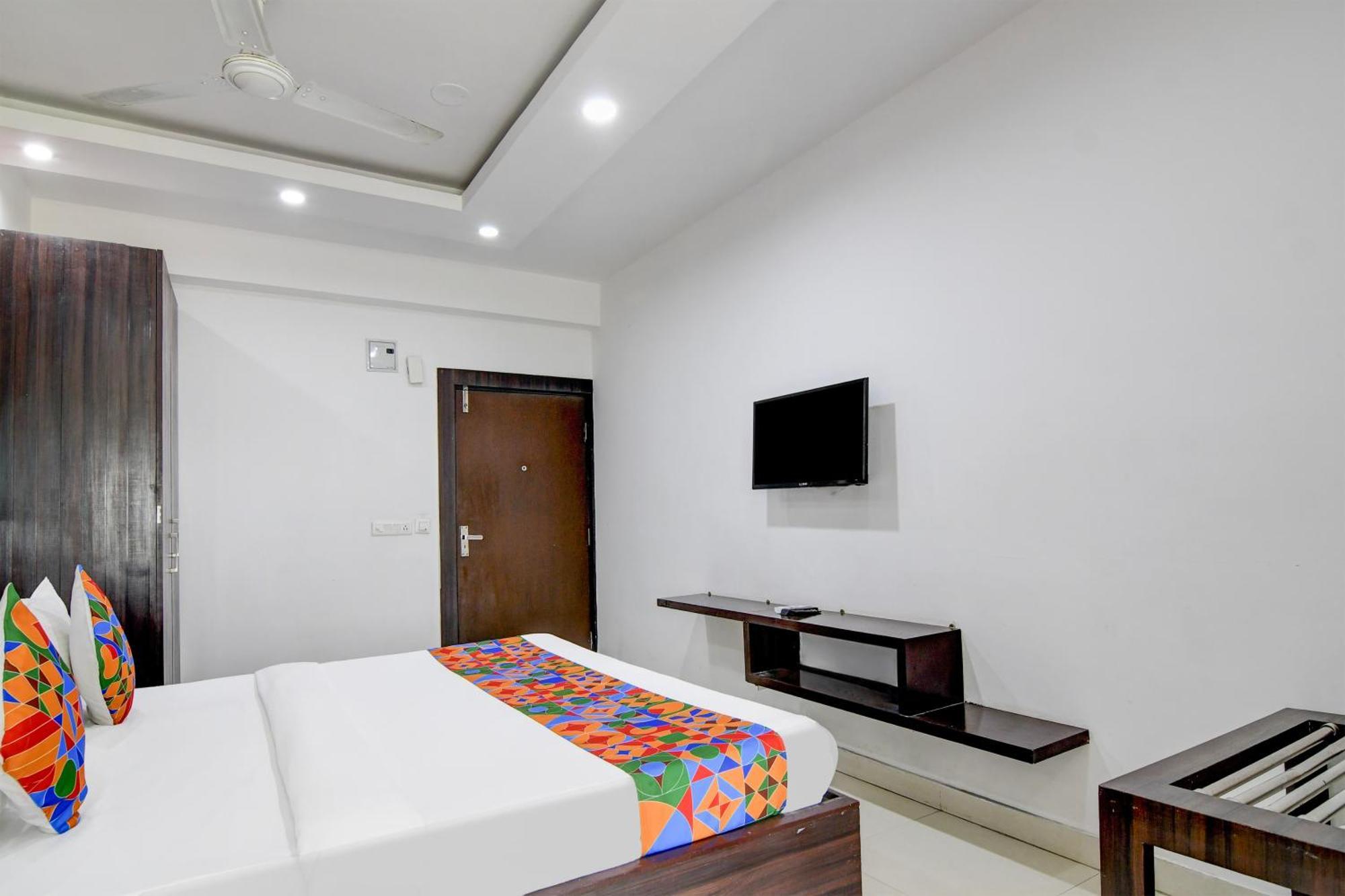 Fabhotel Prime Eco Park - New Town コルカタ エクステリア 写真